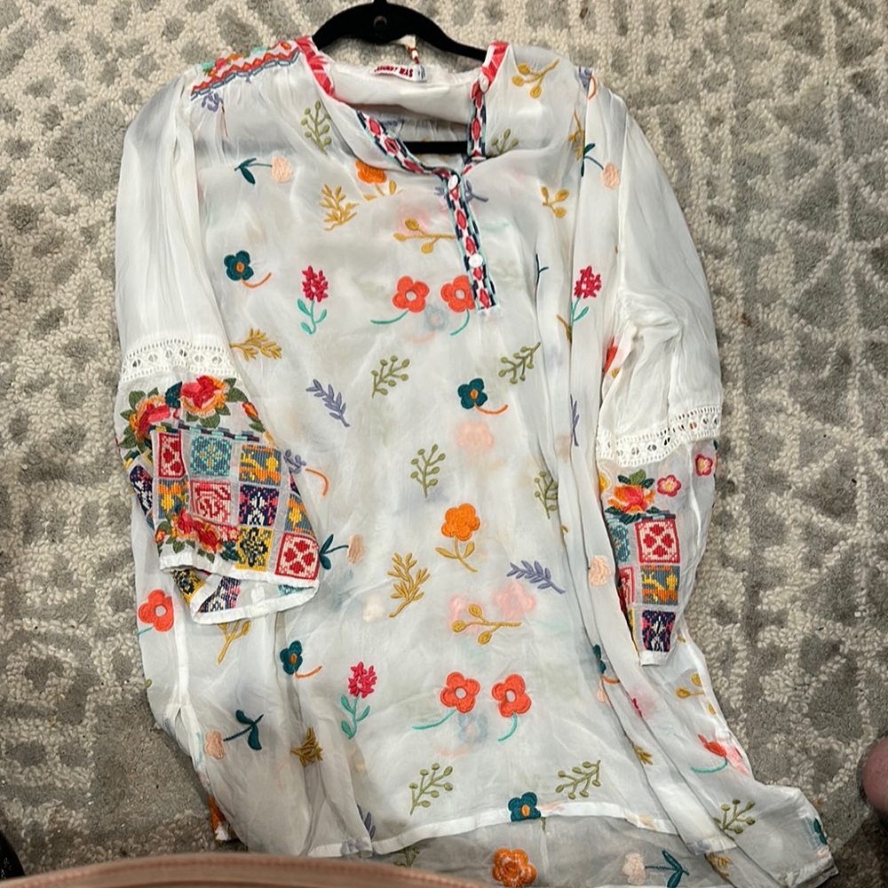 Johnny Was White Embellished Blouse with Mandarin Collar
